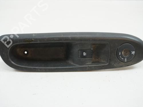 Used Right front window switch RENAULT CLIO II (BB_, CB_) 1.2 16V (BB05, BB0W, BB11, BB27, BB2T, BB2U, BB2V, CB05,... (75 hp) 18188380