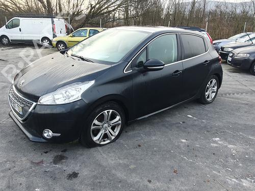 Brugte PEUGEOT 208 I (CA_, CC_) 1.6 HDi (92 hp) 4431765