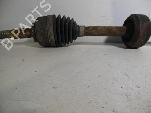 Used Right front driveshaft RENAULT TWINGO II (CN0_) [2007-2025]  19728729