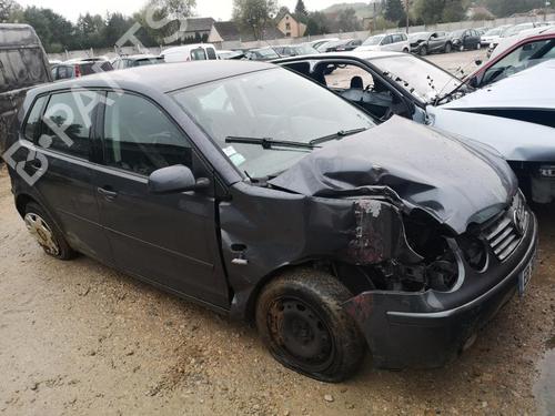 Right taillight VW POLO IV (9N_, 9A_) 1.2 12V | BP18179469C35