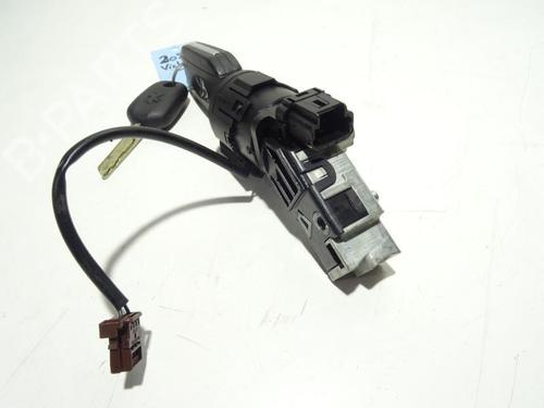 Used Ignition barrel PEUGEOT 208 I (CA_, CC_) 1.6 HDi (92 hp) 18178810