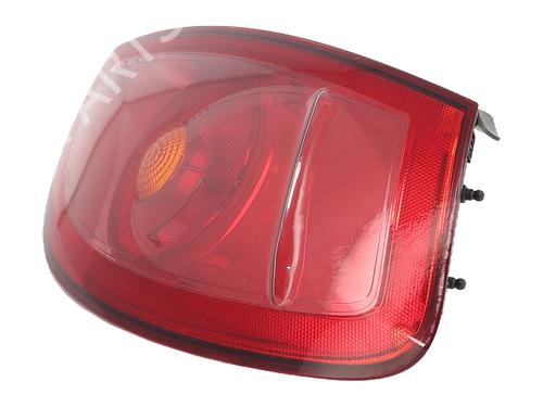 Right taillight FIAT BRAVO II (198_) 1.6 D Multijet (198AXL1B) | BP28171869C35 