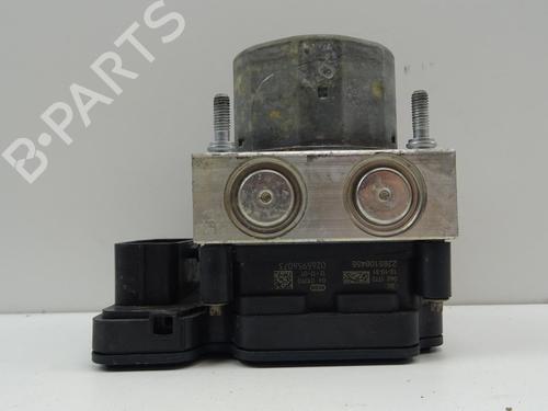 Used ABS pump VW POLO V (6R1, 6C1) 1.2 TDI (75 hp) 18176328