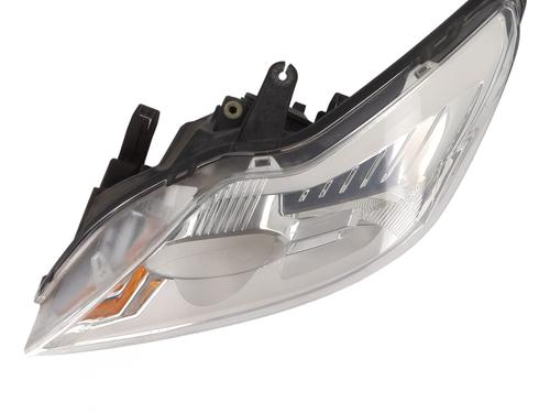 Faro izquierdo FORD FOCUS II (DA_, HCP, DP) 1.6 TDCi | BP22074031C28 