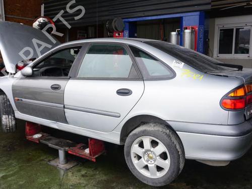 Left headlight RENAULT LAGUNA I (B56_, 556_) 1.8 16V (B563, B564) | BP18197137C28 