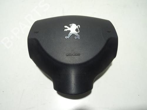 Used Driver airbag PEUGEOT 4007 (VU_, VV_) 2.2 HDi (156 hp) 18173799