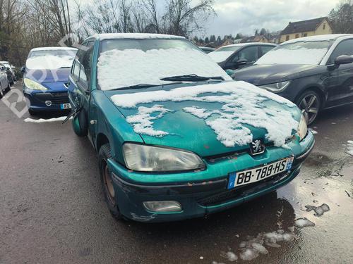 Left headlight PEUGEOT 106 II (1A_, 1C_) 1.1 i | BP27266162C28 