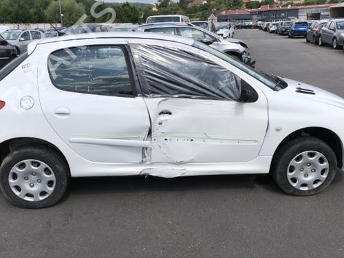 Left mirror PEUGEOT 206 Hatchback (2A/C) 1.4 i | BP20300215C26 