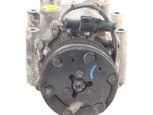 Used AC compressor FORD FOCUS I (DAW, DBW) 2.0 16V (131 hp) 31025546