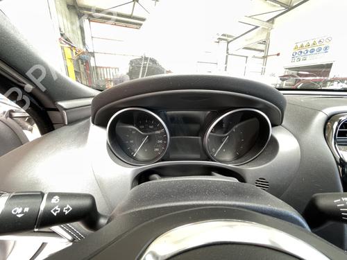 Used Instrument cluster JAGUAR XE (X760) 2.0 D AWD (180 hp) 28089862