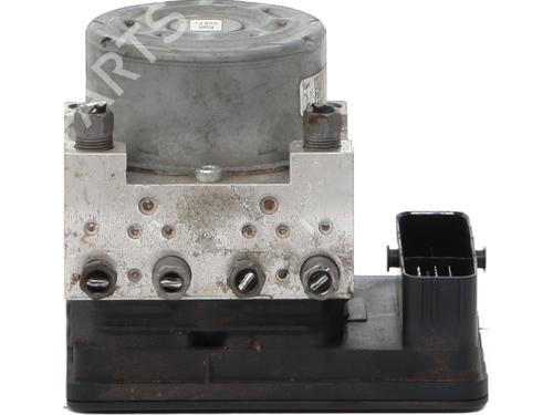 Used ABS pump PEUGEOT 208 II (UB_, UP_, UW_, UJ_) 1.2 PureTech 100 (101 hp) 25268028