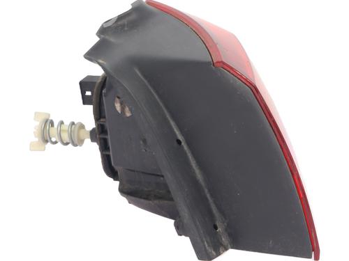 right-taillight-vw-golf-vii-5g1-bq1-be1-be2-2012-2013-2014-2015-2016-2017-2018-2019-2020-2021-37745775 main image