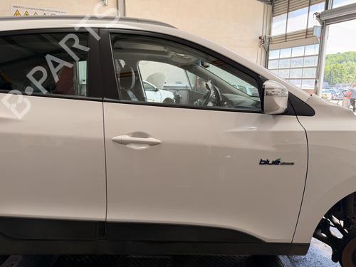 Tür rechts vorne für Tür rechts vorne HYUNDAI ix35 (LM, EL, ELH) 1.7 CRDi (116 hp) 36555433 36555433