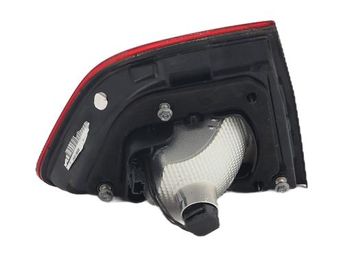 right-tailgate-light-renault-kadjar-ha_-hl_-2015-26282207 main image