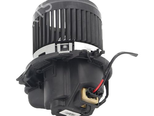 Heater blower motor RENAULT CLIO IV (BH_) 1.2 TCe 120 (BHAU) | BP25474797M62 