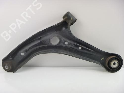 Used Right front suspension arm FORD FIESTA VI (CB1, CCN) 1.25 (82 hp) 18175584