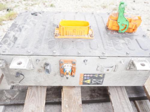Used Battery RENAULT ARKANA I (LCM_, LDN_) 1.6 E-TECH 145 (LDMU) (143 hp) 21081058