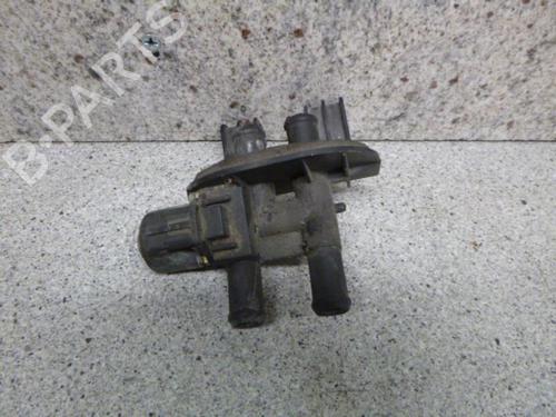 Used Thermostat housing FORD PUMA (EC_) 1.7 16V (125 hp) 22071405