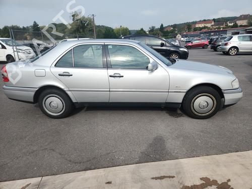 Used Parts MERCEDES-BENZ C-CLASS (W202) C 220 D (202.121) 4219458
