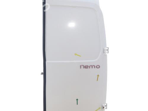 Porte battante arrière droite CITROËN NEMO MPV 1.4 HDi (68 hp) 32775273