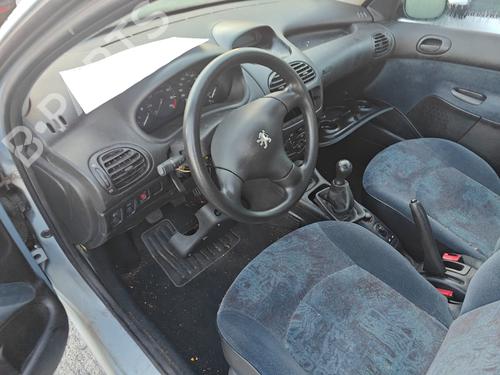 Left headlight PEUGEOT 206 Hatchback (2A/C) 1.4 i | BP31025573C28