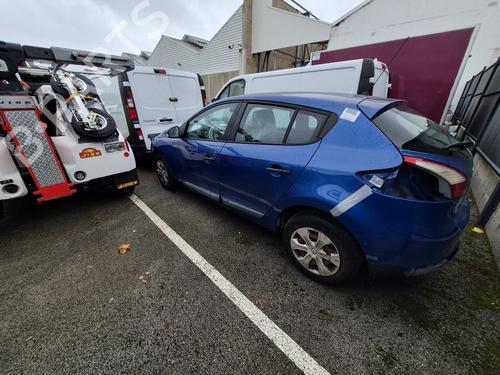 Gebruikte RENAULT MEGANE III Hatchback (BZ0/1_, B3_) 1.5 dCi (BZ09, BZ0D, BZ1W, BZ29, BZ14) (110 hp) 4347402 Onderdelen