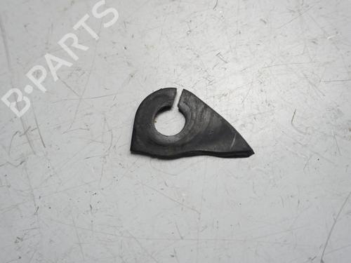 Used Right headlight FORD FIESTA V (JH_, JD_) 1.3 (69 hp) 18187431