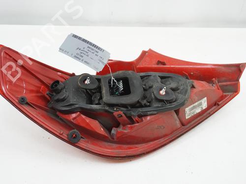 Højre baglygte OPEL CORSA D (S07) 1.3 CDTI (L08, L68) (75 hp) 19728928