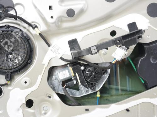 Right front door PEUGEOT 208 I (CA_, CC_) 1.2 VTI 82 | BP18186555C3 