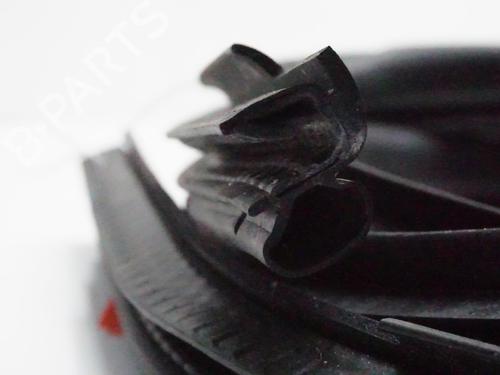 Used Rubber door seal CITROËN C4 AIRCROSS 1.6 HDi 115 AWC (114 hp) 18192475