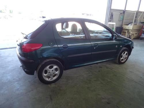 Venstre  foran tåkelykt PEUGEOT 206 Hatchback (2A/C) 1.4 i | BP18197533C30 