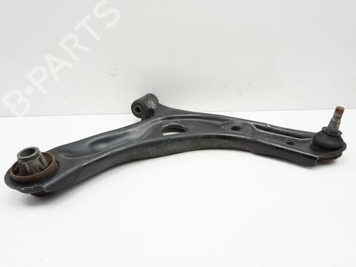 Used Right front suspension arm CITROËN C1 II (PA_, PS_) 1.0 VTi 72 (72 hp) 18196392