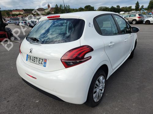 Radio PEUGEOT 208 I (CA_, CC_) 1.5 BlueHDI 100 | BP30408733E6