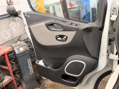 Used Front left panel Front left panel 38925528 38925528