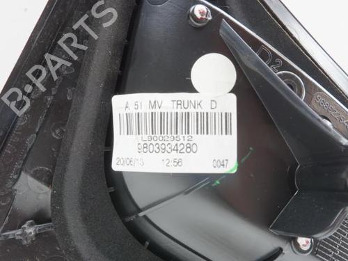 Højre baglygte bagklap CITROËN C3 II (SC_) 1.2 VTi 82 (82 hp) 18185184