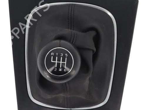 Used Shift knob AUDI A3 Sportback (8PA) 2.0 TDI quattro (170 hp) 30125297