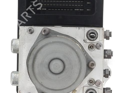 Used ABS pump FIAT 500X (334_) 1.6 D Multijet (334AXA1B, 334AXA11) (120 hp) 30489540