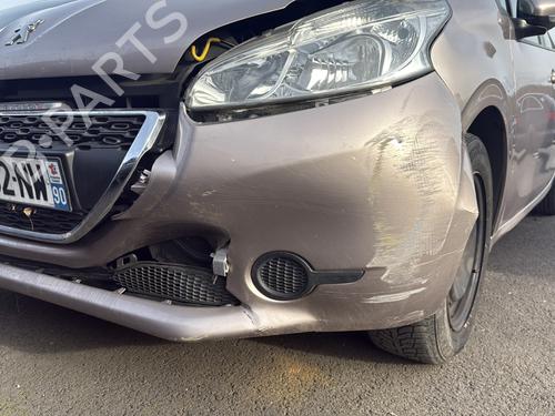 Right headlight PEUGEOT 208 I (CA_, CC_) 1.2 VTI 82 | BP28611827C29 