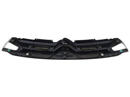 Used Grille Grille 39527490 39527490