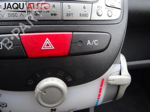 Right front door CITROËN C1 (PM_, PN_) 1.4 HDi | BP18189970C3 