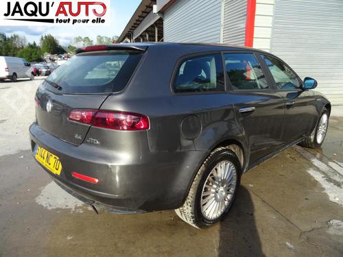 Left headlight ALFA ROMEO 159 Sportwagon (939_) 2.4 JTDM (939.BXM1B) | BP18179453C28 