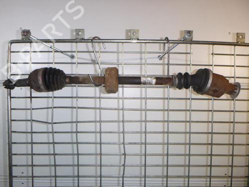 Used Right front driveshaft RENAULT TWINGO II (CN0_) [2007-2025]  19728735