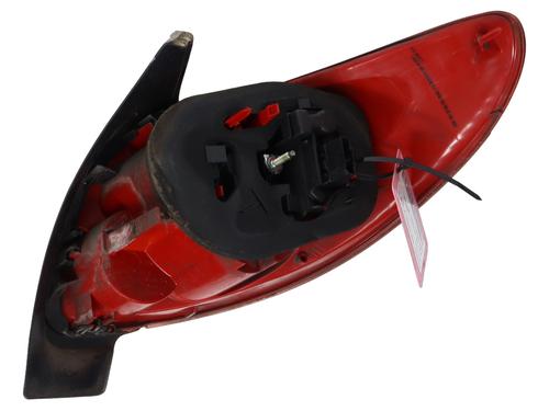 Venstre baglygte PEUGEOT 206 Hatchback (2A/C) 1.4 HDi eco 70 | BP27663579C34 