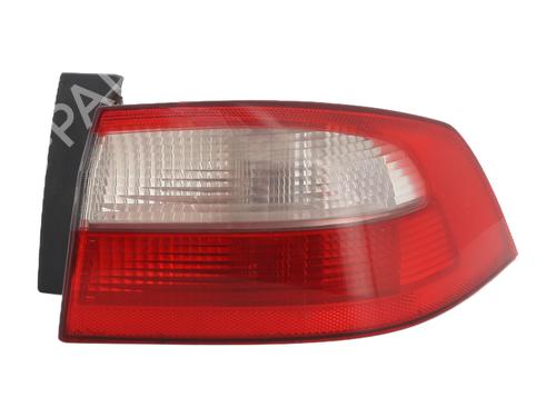 Used Right taillight RENAULT LAGUNA II (BG0/1_) 1.9 dCi (107 hp) 29641677