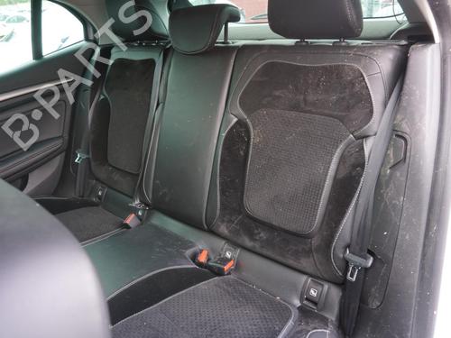Hanskerom RENAULT MEGANE IV Hatchback (B9A/M/N_) 1.6 dCi 130 (B9A4) | BP18181335C95 