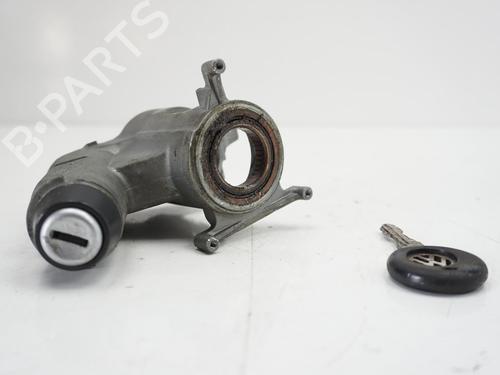 Used Ignition barrel VW POLO II (86C, 80) 1.0 (45 hp) 18183781