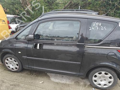 Right headlight PEUGEOT 1007 (KM_) 1.4 16V | BP32093518C29 - Image 11