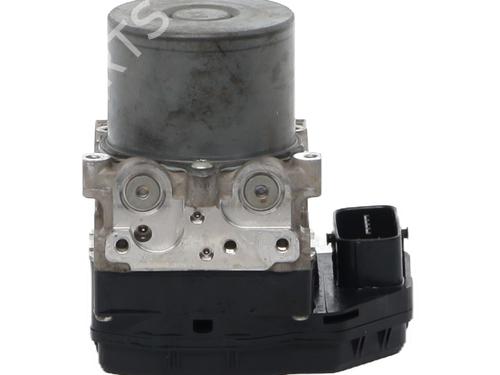 Used ABS pump TOYOTA RAV 4 III (_A3_) 2.2 D 4WD (ALA30_, ALA30R) (150 hp) 21540111