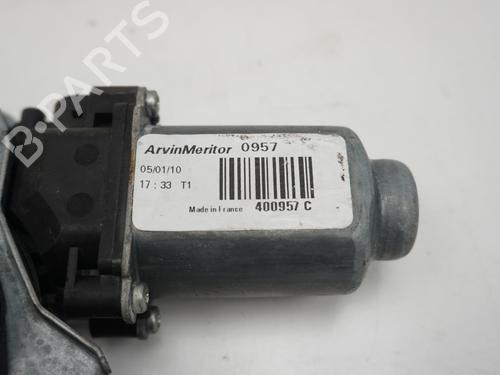 Rudehejsemekanisme ventre foran RENAULT TWINGO II (CN0_) 1.2 16V (CN0K, CN0V, CN0A) | BP19729440C22 
