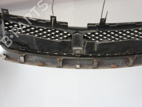 Used Grille Grille SUZUKI GRAND VITARA II (JT, TE, TD) 1.9 DDiS All-wheel Drive (JT419, TD44, JB419WD, JB419XD,... (129 hp) 19730967 19730967